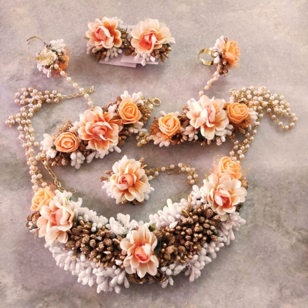 pink lower jewelry, bride flower jewelry, bridal flower jewelry, simple bridal jewelry, elegant bridal jewelry, flower jewelry for mehandi, flower jewelry for haldi, mehandi favors, mehandi jewelry, haldi jewelry, haldi jewelry for bride sister, mehandi jewelry for sister, latest flower jewelry, latest flower jewellery, flower jewelery designs, designer flower jewelry, latest flower jewelry designs, orange flower jewelry, white flower jewelry,
