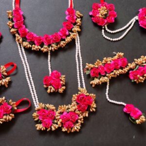 pink lower jewelry, bride, shells jewellery, jewellery designs 2021,latest bridal flower jewellery 2021 flower jewelry, bridal flower jewelry, simple bridal jewelry, elegant bridal jewelry, flower jewelry for mehandi, flower jewelry for haldi, mehandi favors, mehandi jewelry, haldi jewelry, haldi jewelry for bride sister, mehandi jewelry for sister, latest flower jewelry, latest flower jewellery, flower jewelery designs, designer flower jewelry, latest flower jewelry designs, orange flower jewelry, white flower jewelry,