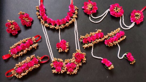 pink lower jewelry, bride, shells jewellery, jewellery designs 2021,latest bridal flower jewellery 2021 flower jewelry, bridal flower jewelry, simple bridal jewelry, elegant bridal jewelry, flower jewelry for mehandi, flower jewelry for haldi, mehandi favors, mehandi jewelry, haldi jewelry, haldi jewelry for bride sister, mehandi jewelry for sister, latest flower jewelry, latest flower jewellery, flower jewelery designs, designer flower jewelry, latest flower jewelry designs, orange flower jewelry, white flower jewelry,