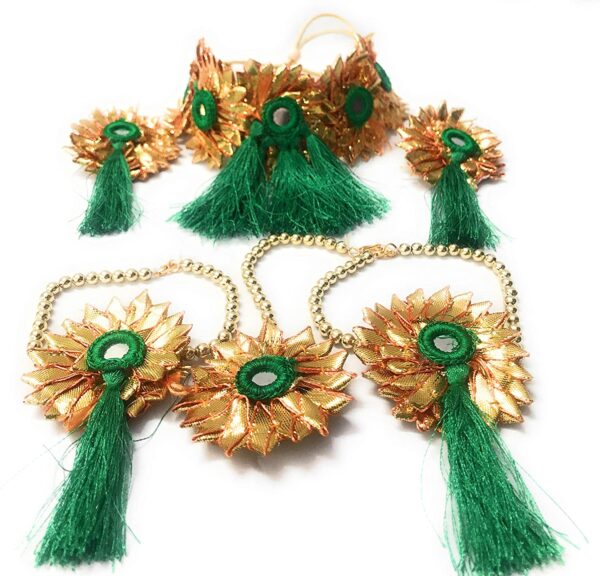 pink lower jewelry, bride, shells jewellery, jewellery designs 2021,latest bridal flower jewellery 2021 flower jewelry, bridal flower jewelry, simple bridal jewelry, elegant bridal jewelry, flower jewelry for mehandi, flower jewelry for haldi, mehandi favors, mehandi jewelry, haldi jewelry, haldi jewelry for bride sister, mehandi jewelry for sister, latest flower jewelry, latest flower jewellery, flower jewelery designs, designer flower jewelry, latest flower jewelry designs, orange flower jewelry, white flower jewelry,
