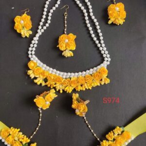 pink lower jewelry, bride flower jewelry, bridal flower jewelry, simple bridal jewelry, elegant bridal jewelry, flower jewelry for mehandi, flower jewelry for haldi, mehandi favors, mehandi jewelry, haldi jewelry, haldi jewelry for bride sister, mehandi jewelry for sister, latest flower jewelry, latest flower jewellery, flower jewelery designs, designer flower jewelry, latest flower jewelry designs, orange flower jewelry, white flower jewelry,