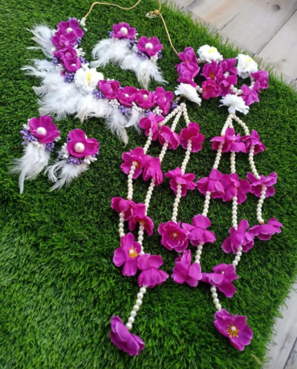pink flower jewelry, bride flower jewelry, bridal flower jewelry, simple bridal jewelry, elegant bridal jewelry, flower jewelry for mehandi, flower jewelry for haldi, mehandi favors, mehandi jewelry, haldi jewelry, haldi jewelry for bride sister, mehandi jewelry for sister, latest flower jewelry, latest flower jewellery, flower jewelery designs, designer flower jewelry, latest flower jewelry designs, orange flower jewelry, white flower jewelry,