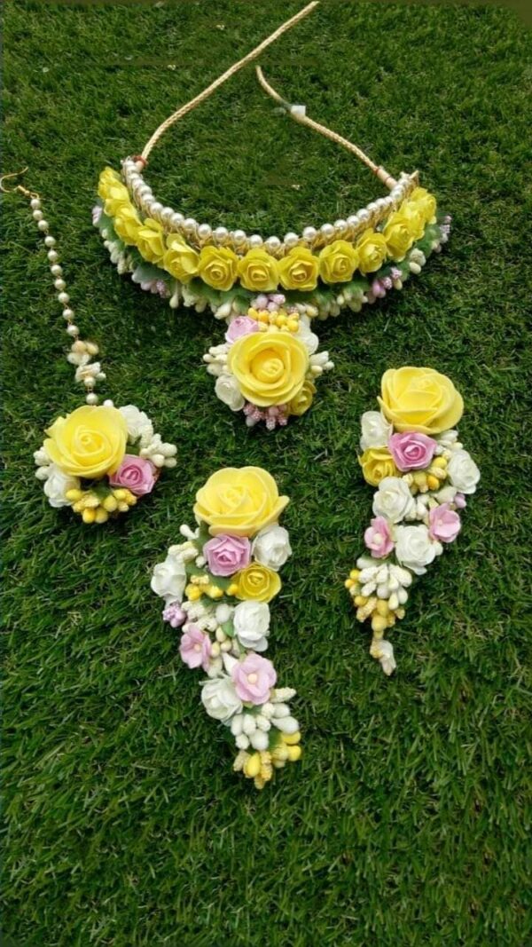 pink lower jewelry, bride flower jewelry, bridal flower jewelry, simple bridal jewelry, elegant bridal jewelry, flower jewelry for mehandi, flower jewelry for haldi, mehandi favors, mehandi jewelry, haldi jewelry, haldi jewelry for bride sister, mehandi jewelry for sister, latest flower jewelry, latest flower jewellery, flower jewelery designs, designer flower jewelry, latest flower jewelry designs, orange flower jewelry, white flower jewelry,
