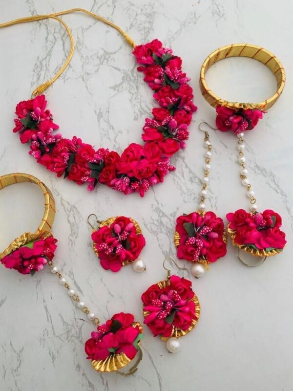 pink lower jewelry, bride flower jewelry, bridal flower jewelry, simple bridal jewelry, elegant bridal jewelry, flower jewelry for mehandi, flower jewelry for haldi, mehandi favors, mehandi jewelry, haldi jewelry, haldi jewelry for bride sister, mehandi jewelry for sister, latest flower jewelry, latest flower jewellery, flower jewelery designs, designer flower jewelry, latest flower jewelry designs, orange flower jewelry, white flower jewelry,